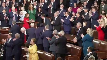 Un aliado de Trump es reelegido presidente de la Cámara de Representantes