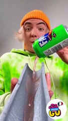 Laissez l'oignon glisser sur le toboggan de bonbons ! 😂 🧅✨