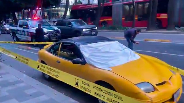 CDMX: Hombre se dispara en la cabeza después de provocar choque en Insurgentes Sur