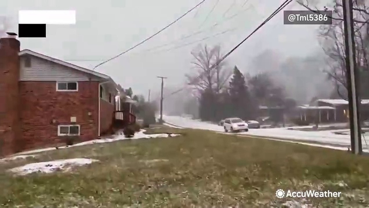 Thundersnow rumbles across D.C. area