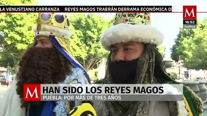 Tres jóvenes se caracterizan de los Reyes Magos para recolectar fácilmente las cartas de los niños