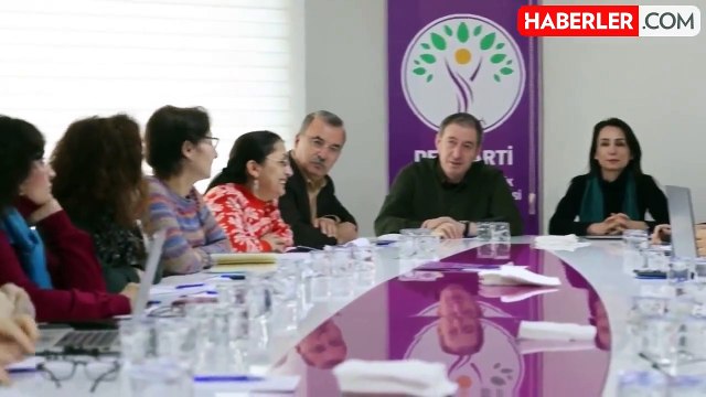 Teröristbaşı Öcalan, PKK'ya ne zaman silah bırakma çağrısı yapacak? Ahmet Türk'ten açıklama