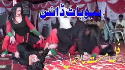 Papi Papi Papi Chulo, Latest Mujra , Dancer Madam Nadia Khan,Madam Mah, Hot Mujra 2025