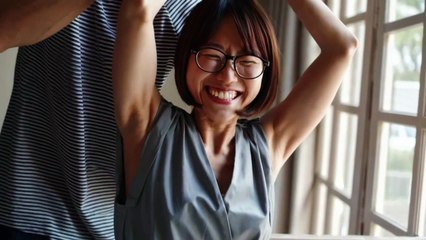 くすぐりチャレンジ　Tickling Challenge