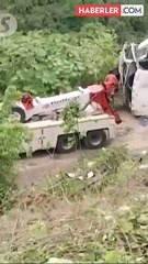 Turist otobüsü uçuruma yuvarlandı: 12 yolcu hayatını kaybetti