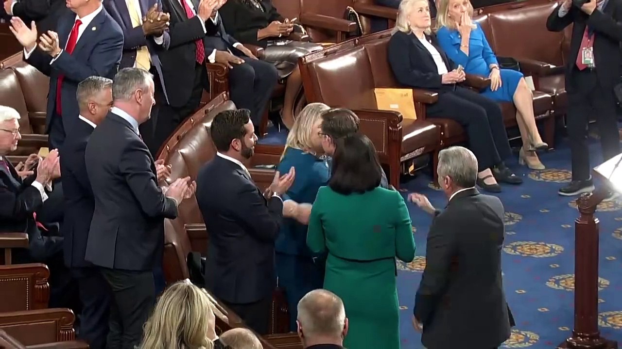 Republikaner Johnson als Sprecher des US-Repräsentantenhauses bestätigt