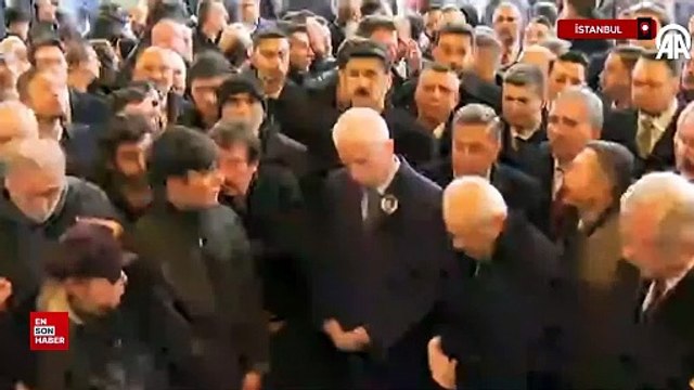 Devlet Bahçeli, Ferdi Tayfur'un cenaze törenine katıldı