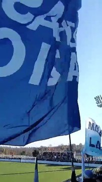 Lazio | I tifosi riempiono Formello: cori e bandiere