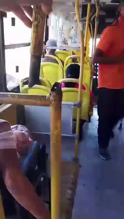 Ônibus sucateado: Ouvinte denuncia situação precária ao Bnews Agora