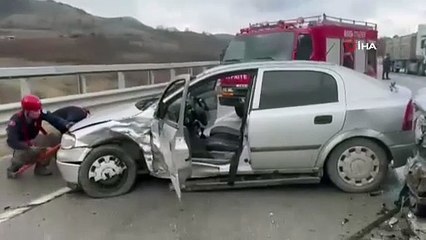 Bursa\'da feci kaza: Kafa kafaya çarpıştılar