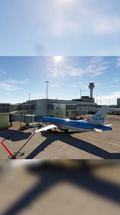Passenger Boarding Bridge KLM A320neo at Tokyo International Airport (HND), Tokyo, Japan #flights #fly #flightlovers #Canada #USA #Japan  #aviation #flying #FlyingLovers #aviationlovers