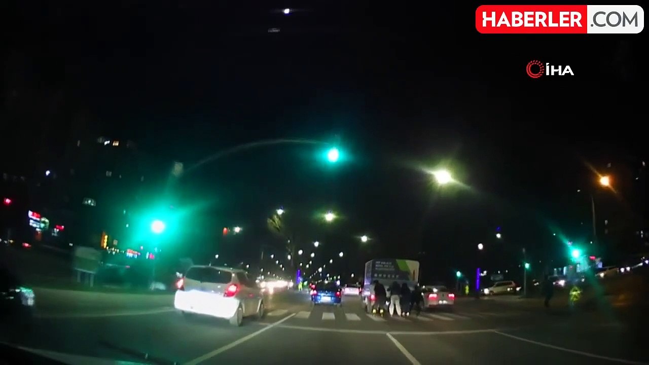 Patenli Gençlerin Tehlikeli Trafik Oyunu