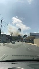 Vídeo mostra incêndio em vegetação perto de condomínio na Mangabeiras