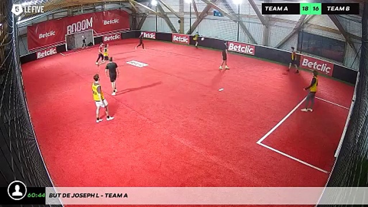 But de Joseph L - Team A
