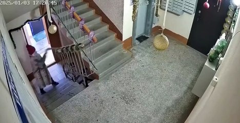 Elle a annulé NOEL dans son immeuble