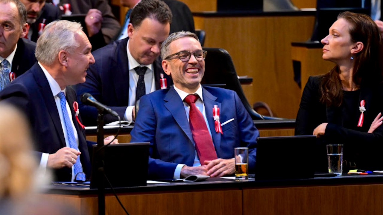 SPÖ: Jetzt drohen Kanzler Kickl und soziale Einschnitte