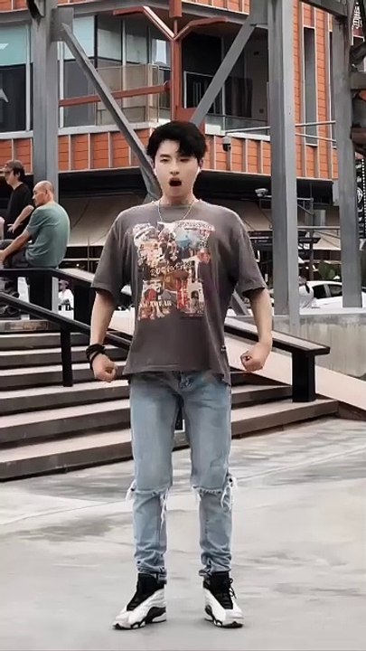 Dancing movement