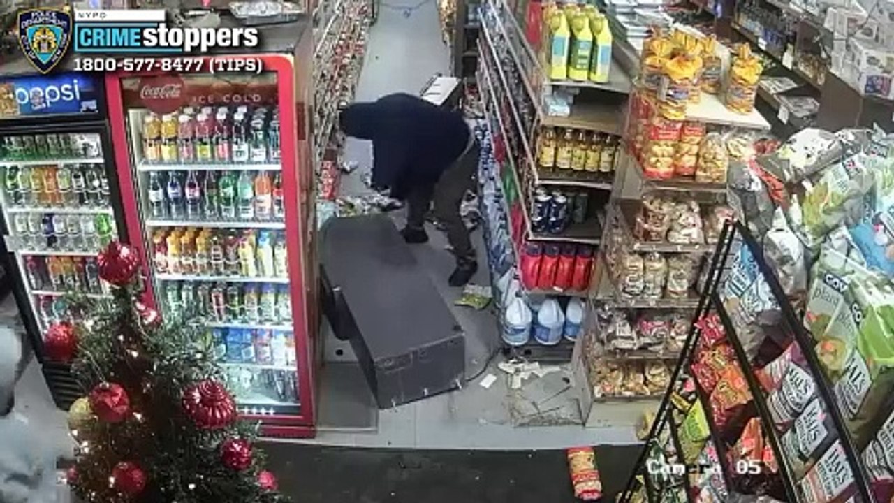 NYPD hunting thieves who stole nearly 50 ATMs across NYC