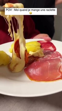 Pov : Moi quand je mange une raclette 🤣 #raclette #humour #drole #parodie #comedie #comedie #couple #couplegoals