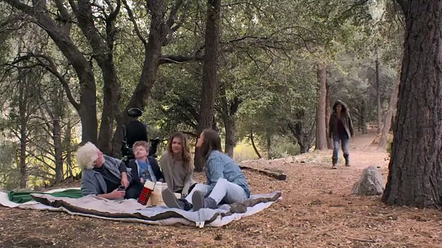 Female Friendship Soon evolves into a Complicated Romance_WLW