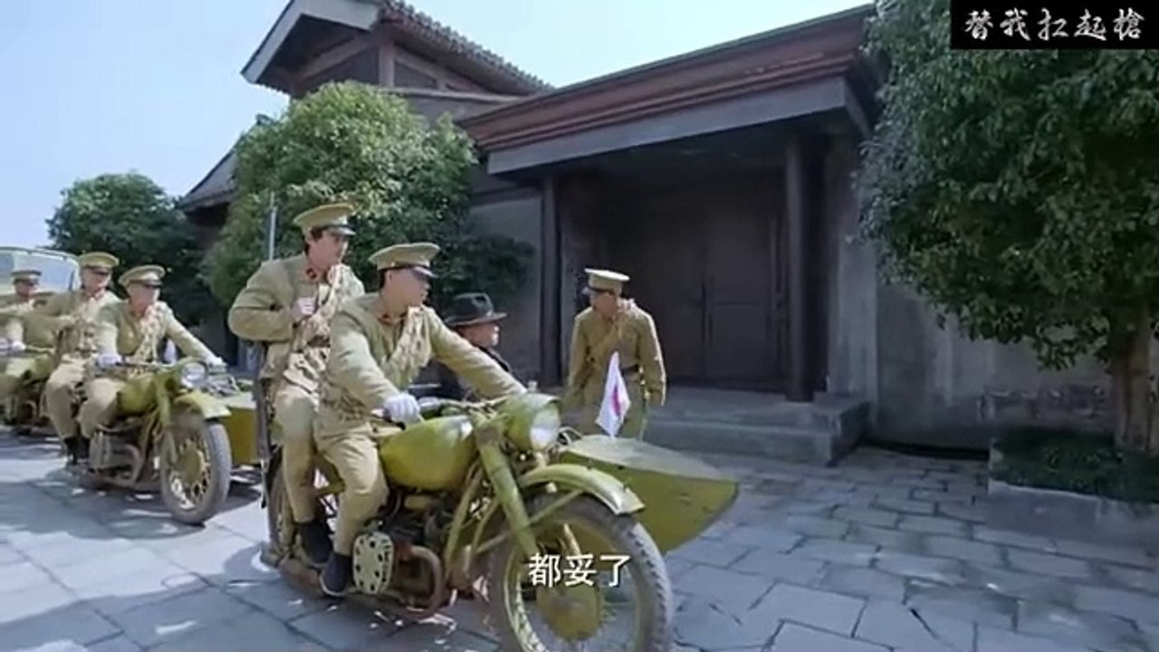 The Kung Fu Girl Defeats Japanese Soldiers Who Bullied the Beautiful Girl