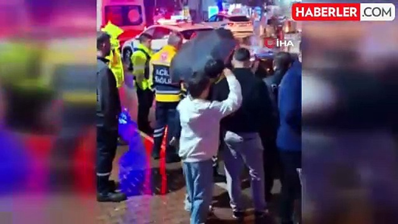 Yorgun Sürücü Aracında Uyuyakaldı, Polis ve Sağ...