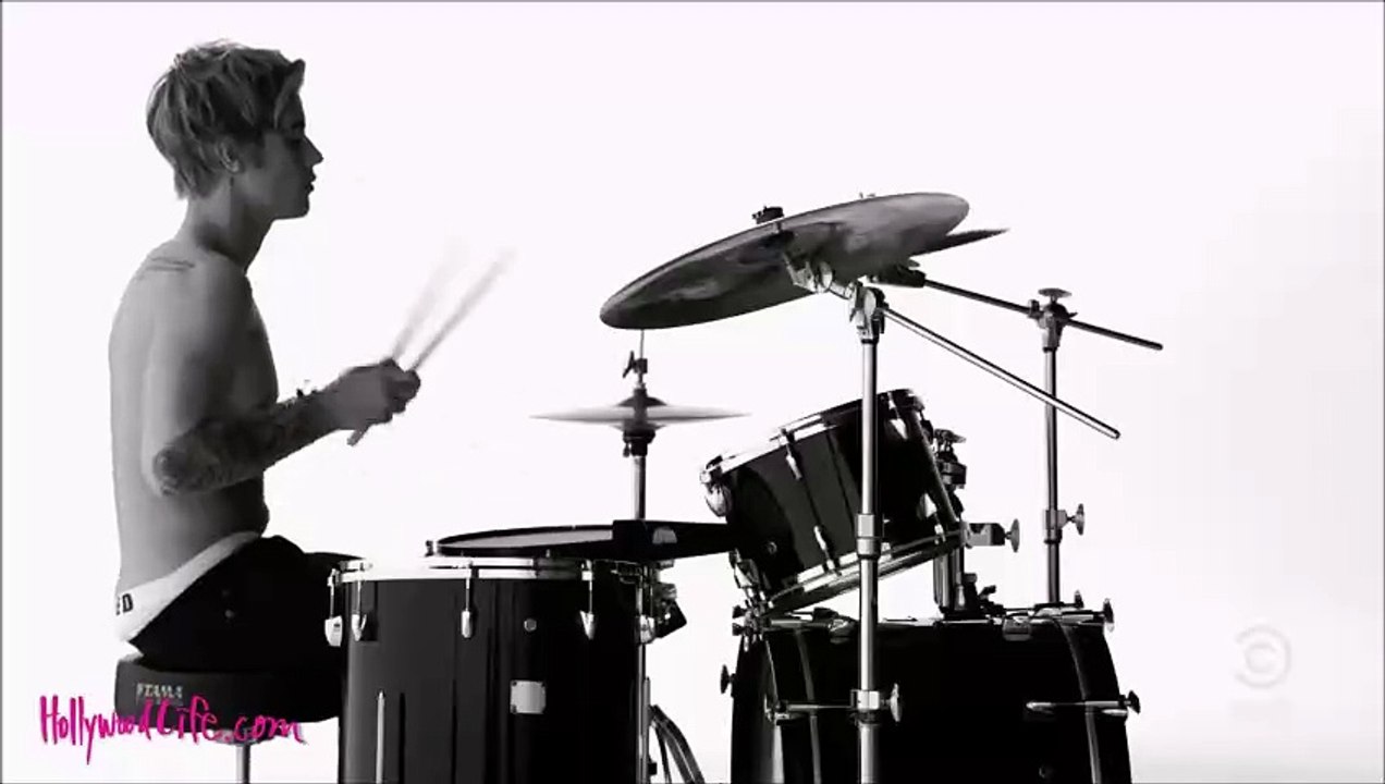 【字幕】Justin Bieber Mocks Calvin Klein Ad - Comedy Central Roast 2015.03