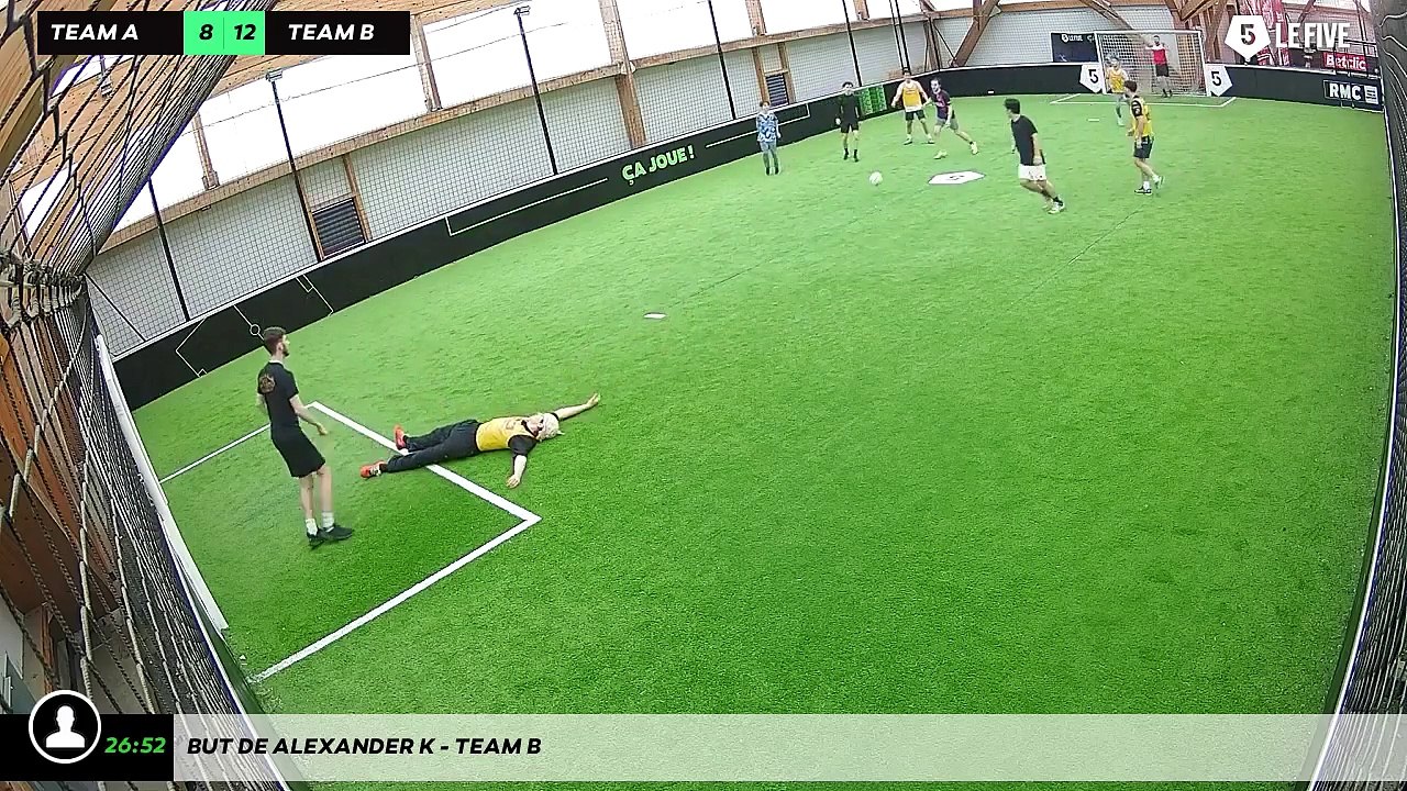But de Alexander K - Team B