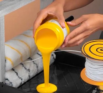 From retro to meow-tro! Turning VHS tapes into cat feeder!