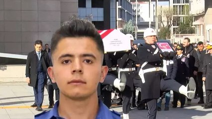 Şehit polis Emirhan Aramış için İstanbul Emniyet Müdürlüğü’nde tören