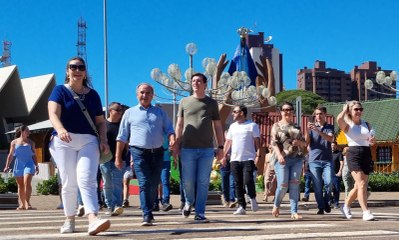 Programa marca a implementação do transporte gratuito aos domingos em Cascavel