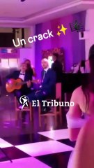 Abel Pintos sorprendió en la fiesta de 15 años de su sobrina Catalina