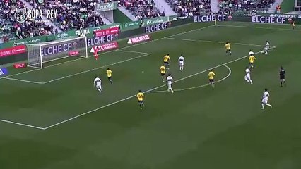 Gol de Salinas (3-0) en el Elche 4-0 Las Palmas