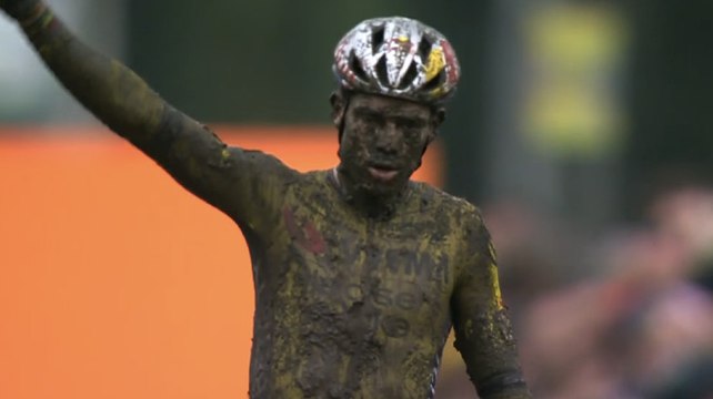 Cycling - UCI Cyclo-Cross World Cup 2025 - Wout Van Aert flies over the mud and crushes his opponents in Dendermonde