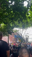 Saulo Fernandes surpreende fãs com show surpresa no Parque da Cidade