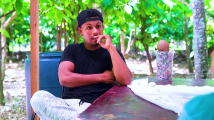 Tenia verg enza de hablar y perdio muchisimas oportunidades     LA SOCIA 15