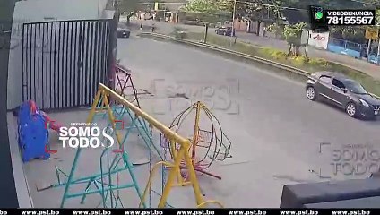 Cámaras de seguridad, conductores huyendo
