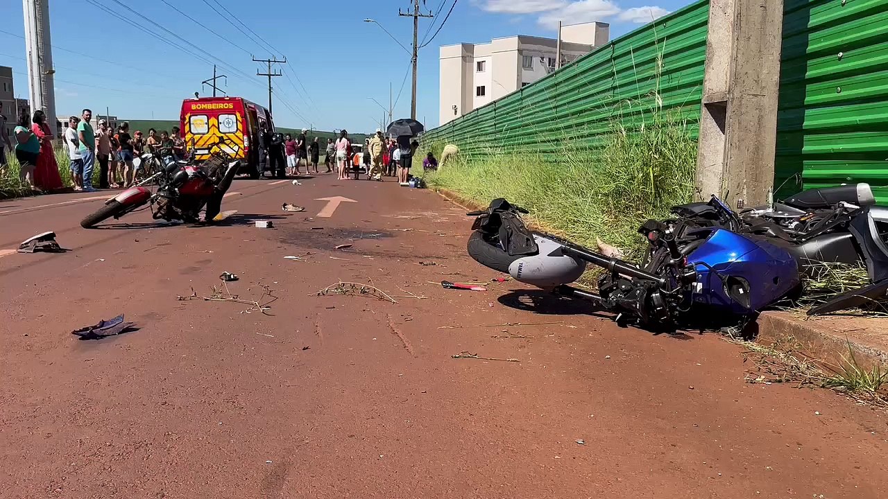 Homem morre e outras duas pessoas ficam gravemente feridas em colisão no Riviera