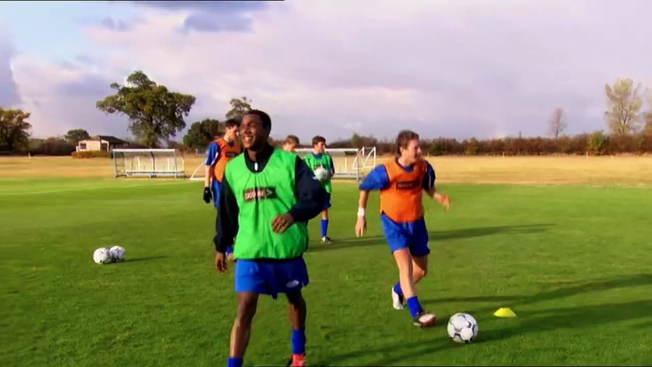 Footballers' Wives. S03 E08.