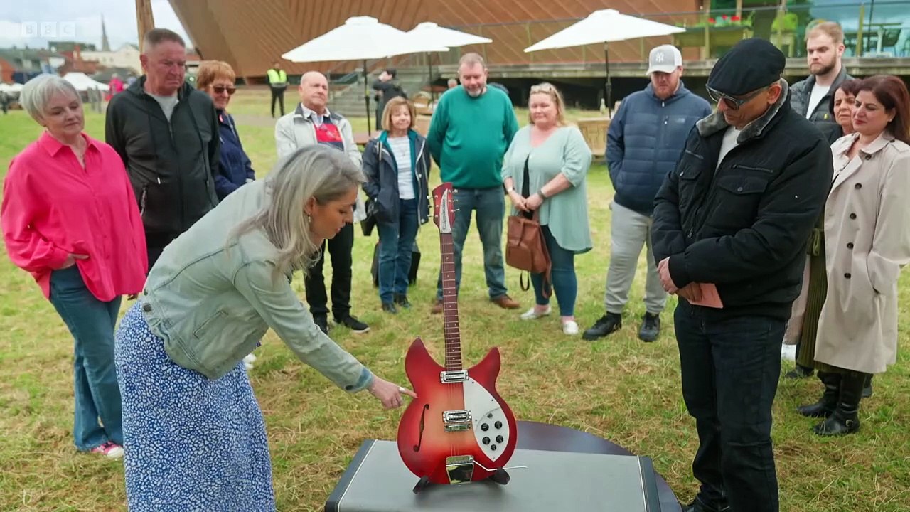 Antiques Roadshow 2025 - Firstsite 3