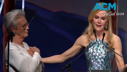 Nicole Kidman pays a tearful tribute to her late mother