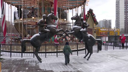 [RU] Reutov: Walking Tour [Castle of entertainment / Panasonic HC-X1500]
