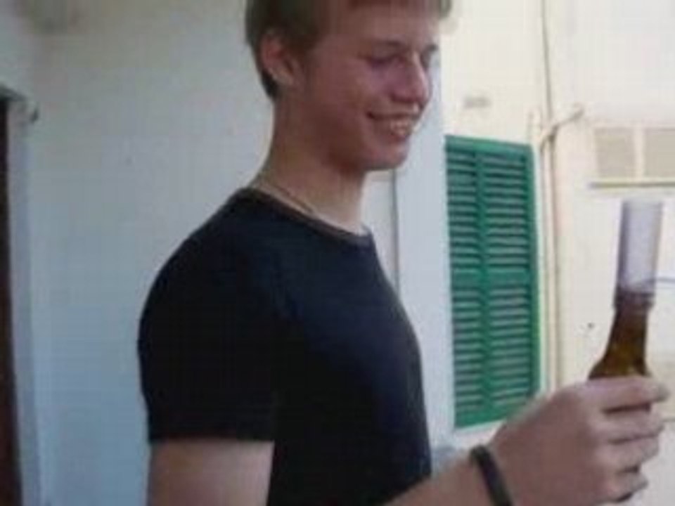 Tobi erklärt den Bierstürzer