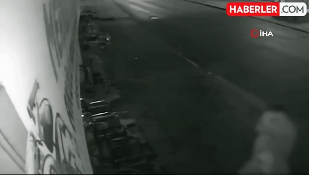 Kayseri'de tekerlekli sandalye hırsızlığı kamerada