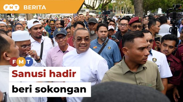 Sanusi Nor antara pemimpin PAS yang hadir menyatakan solidariti terhadap Najib Razak