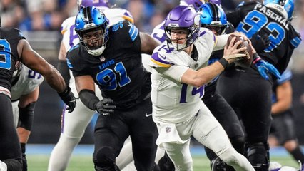Lions Clinch No. 1 Seed with Decisive 31-9 Victory Over Vikings