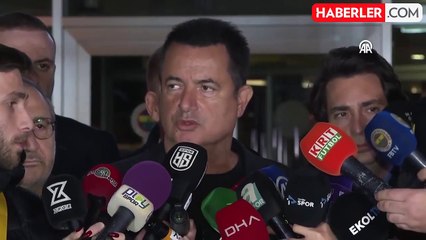 Maç sonu açıklama yapan Acun Ilıcalı, duyduğu sesle neye uğradığını şaşırdı