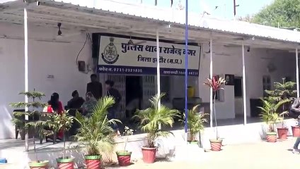 एक्स्ट्रा मैरिटल अफेयर के चलते हत्याकांड की घटना को अंजाम देने वाले वकील ने कोर्ट के समक्ष किया सरेंडर तो पुलिस ने शूटरों को किया अलीगढ़ से गिरफ्तार।