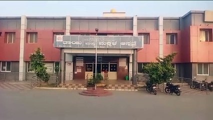 ಹೆಚ್​ಡಿ ಕೋಟೆ ತಾಲೂಕಿನ ಗ್ರಾಮವೊಂದರ ಚರಂಡಿಯಲ್ಲಿ ನವಜಾತ ಶಿಶು ಪತ್ತೆ : ಸರ್ಕಾರಿ ಆಸ್ಪತ್ರೆಗೆ ರವಾನೆ