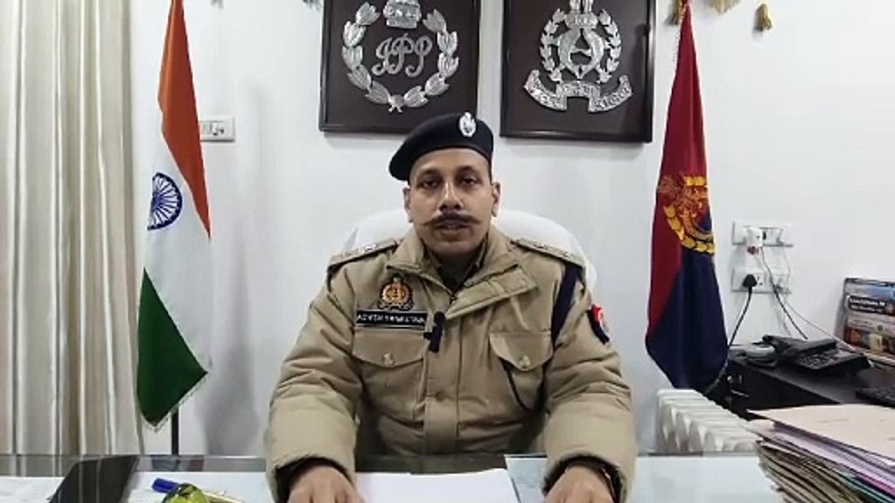 कानपुर में कार मैकेनिक की निर्मम हत्या कमरे के अंदर खून से लथपथ मिला शव,पुलिस जांच में जुटी